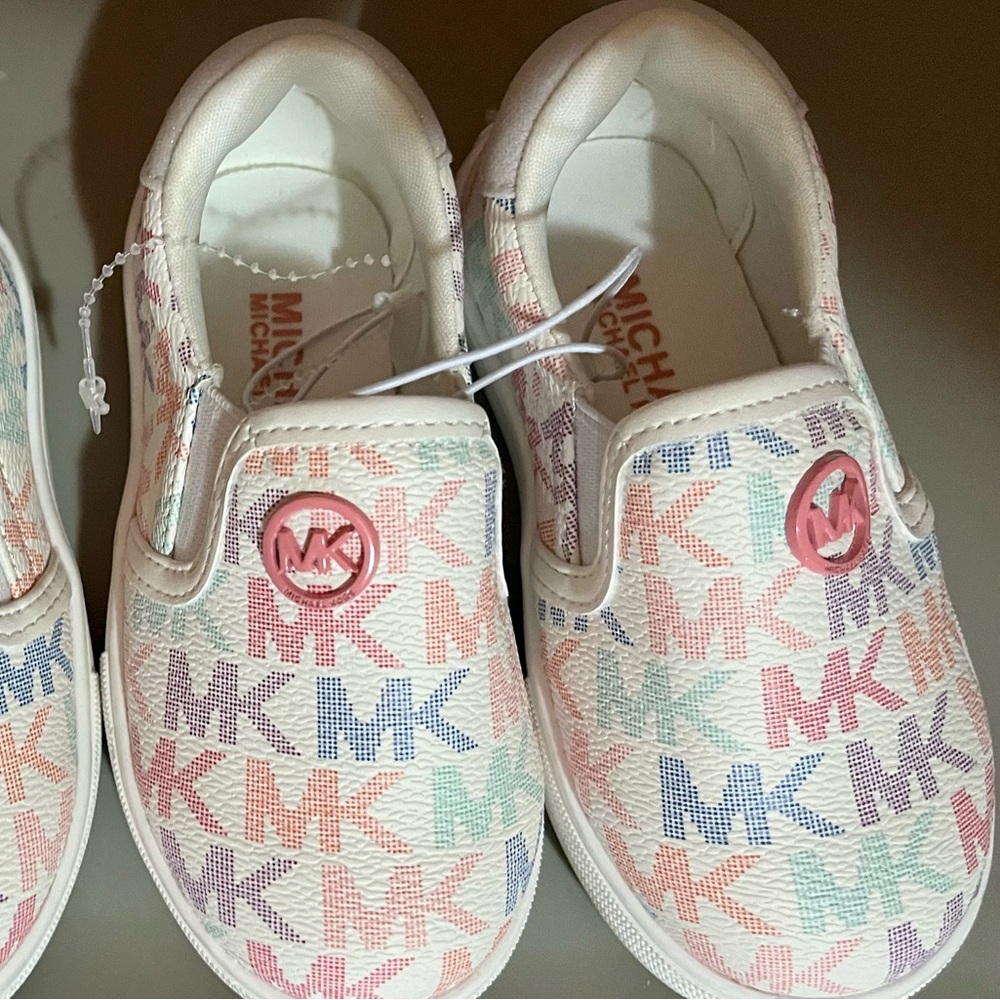 Michael Kors toddler shoes size 6